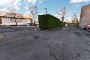 ENTRANCE- click for photo gallery